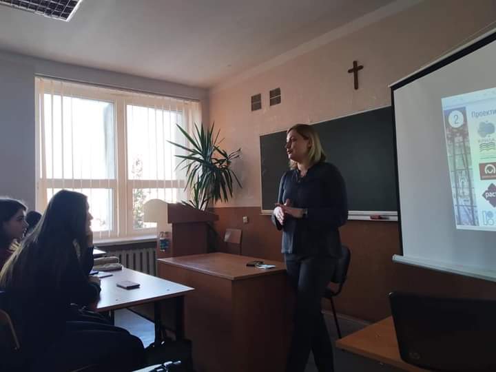 зустріч студентів з керівником Центру підтримки підприємництва при ЛМР, депутата ЛМР Вікторією Довжик