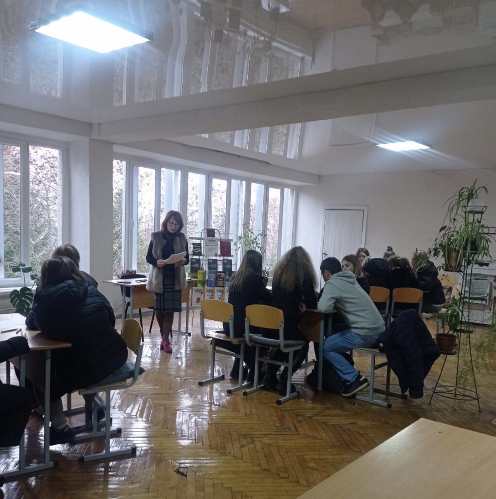 10 листопада 2022р. у бібліотеці коледжу викл.Борецька О.А. провела квест з першокурсниками